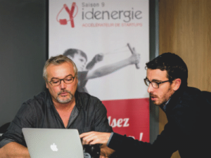 Coaching startup aide